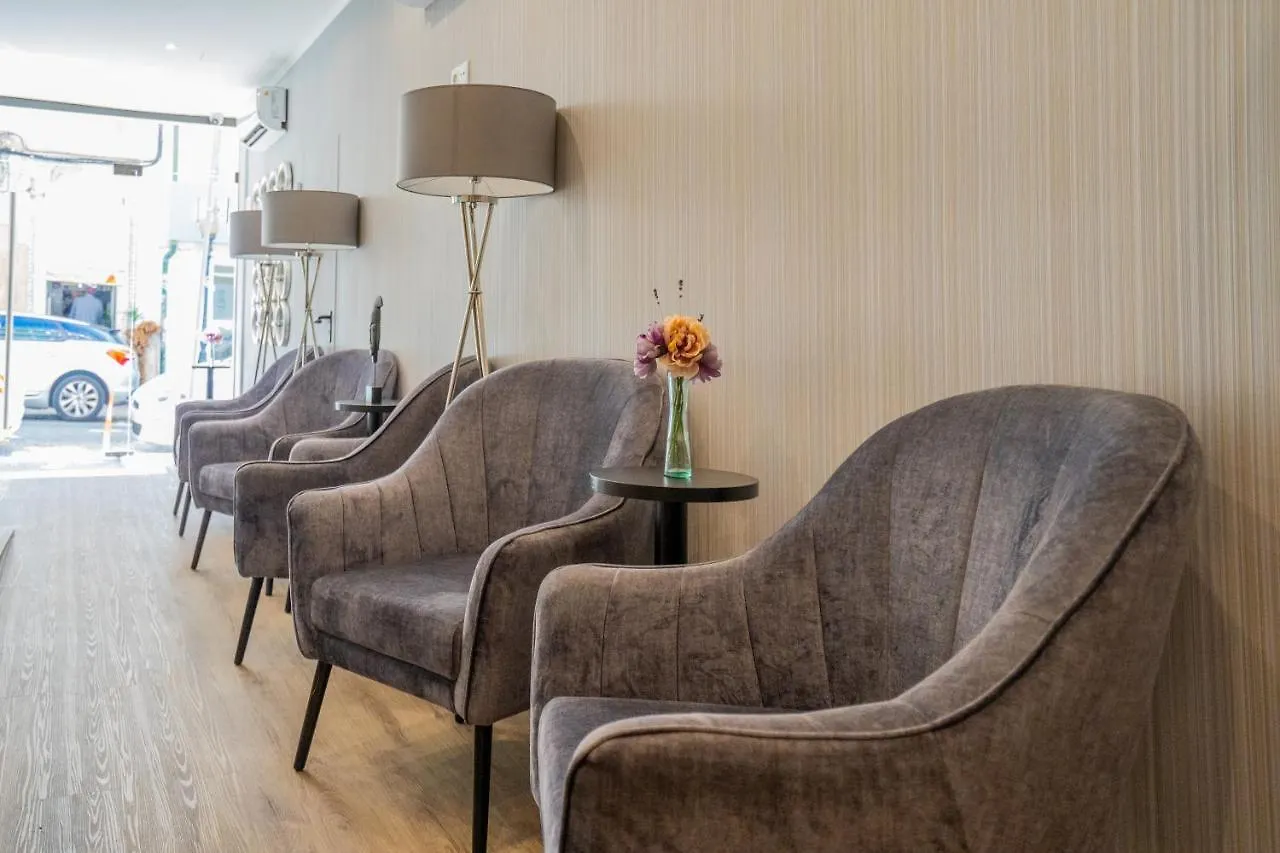 Dinya Lisbon Hotel