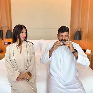 Doubletree By Hilton - Business Bay Szálloda Dubaj