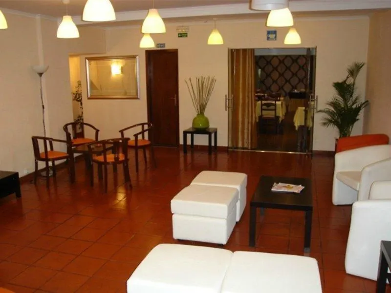 Dinya Lisbon Hotel 3*,