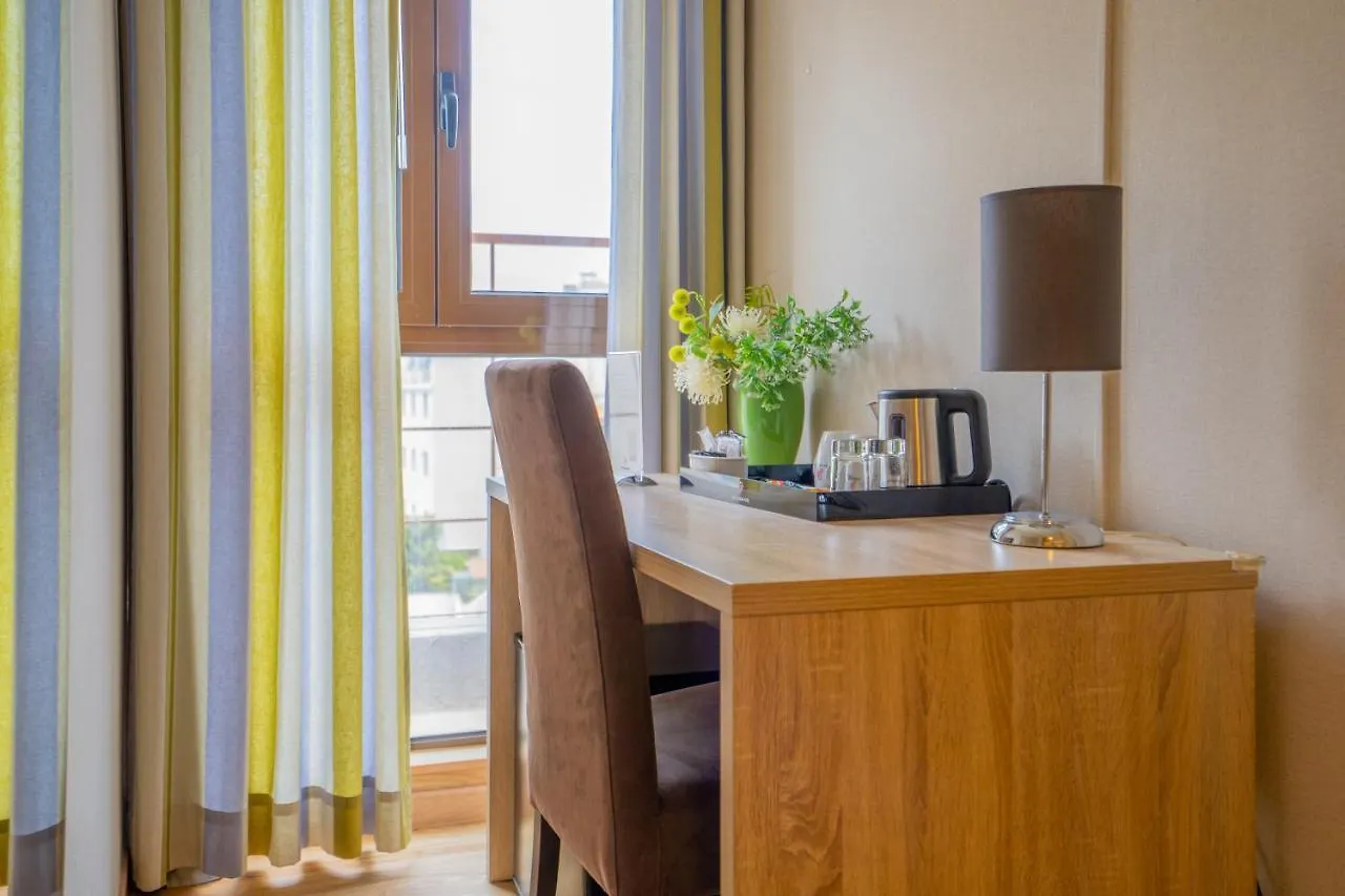 Dinya Lisbon Hotel