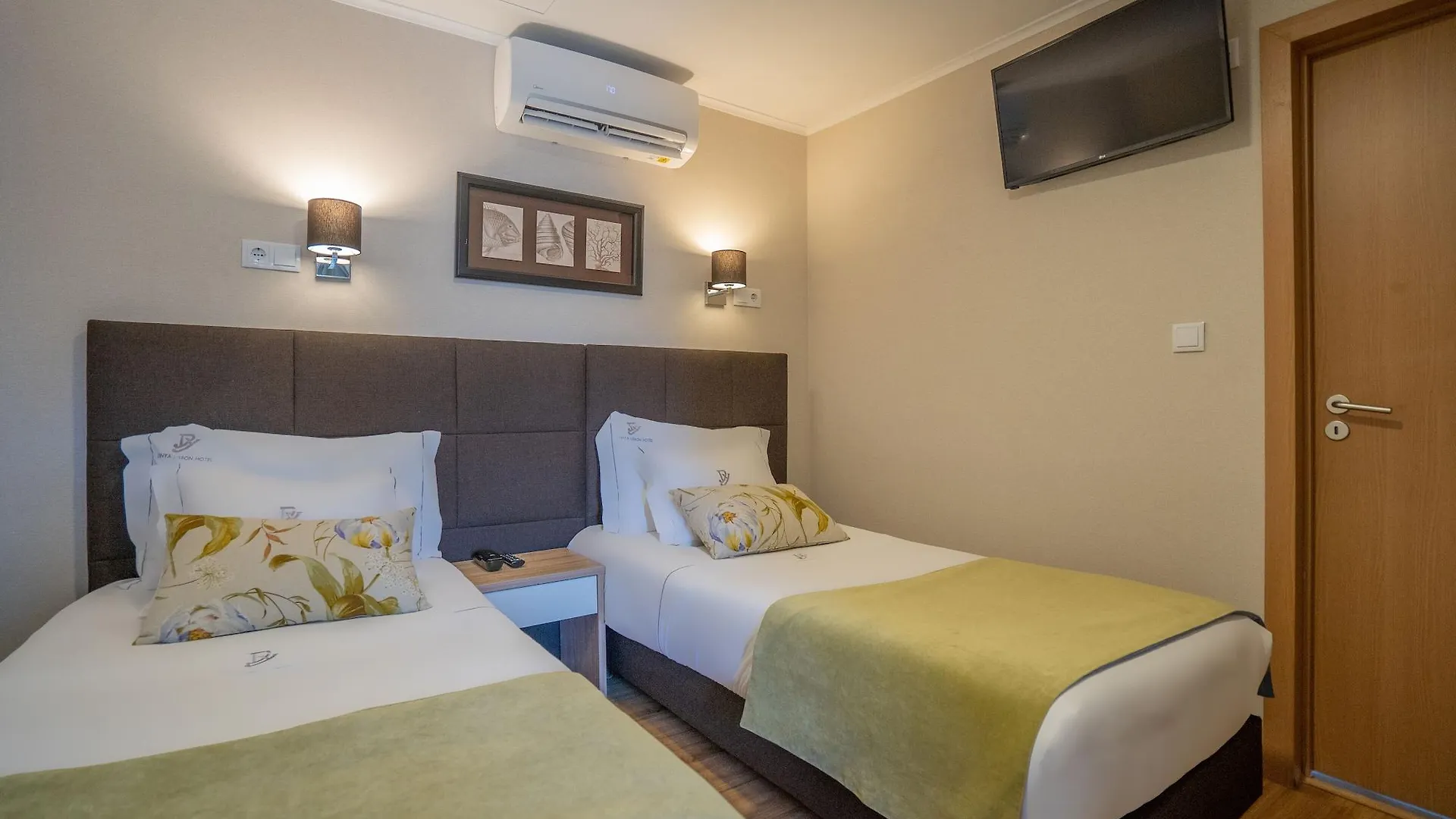 Dinya Lisbon Hotel